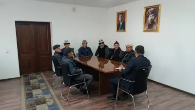 А.Масалиев айыл өкмөтүндө ички ирригация боюнча жыйын өттү